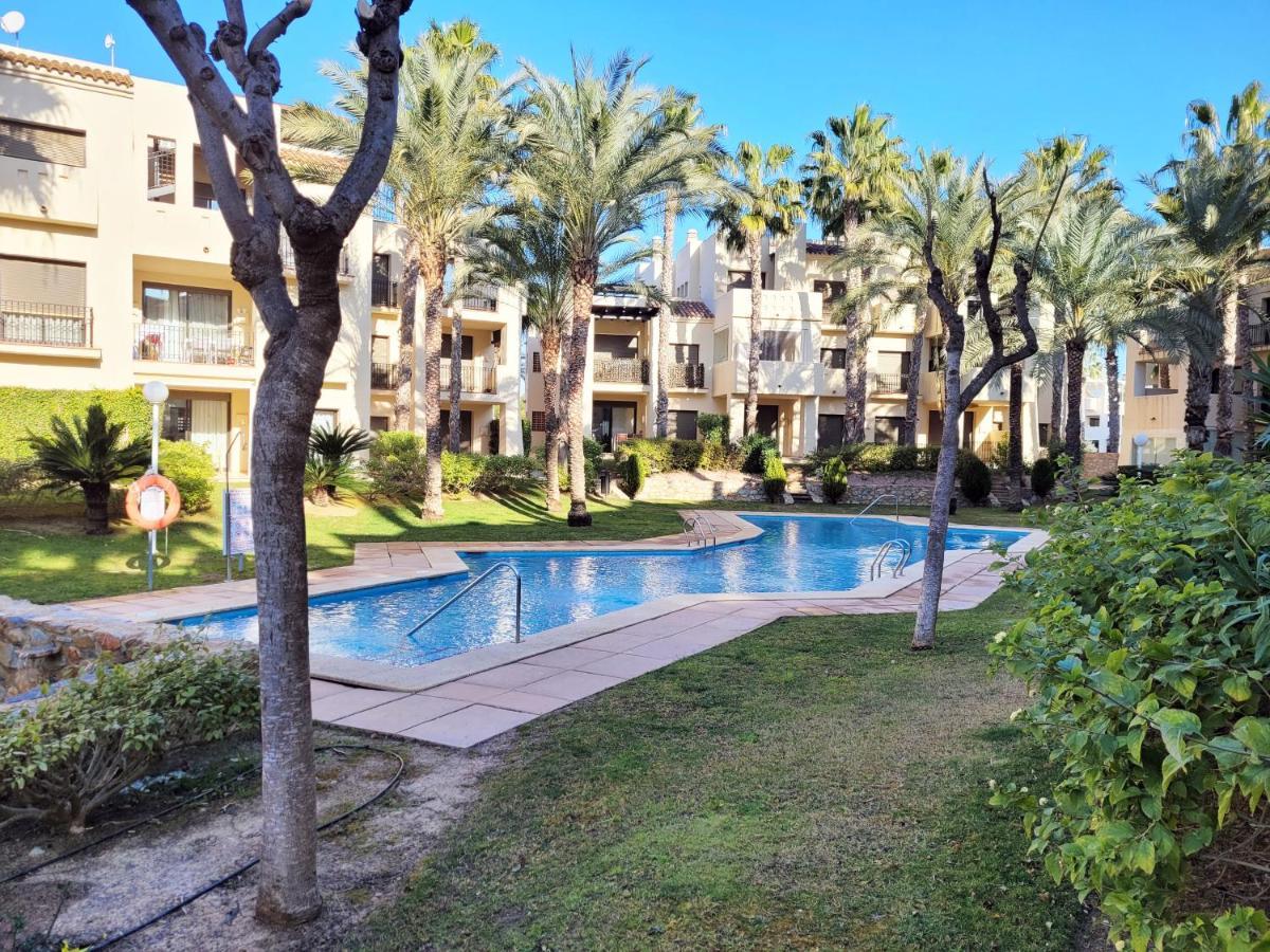 El Oasis De Las Palmeras @ Roda Golf & Beach Resort 圣哈维耶尔 外观 照片